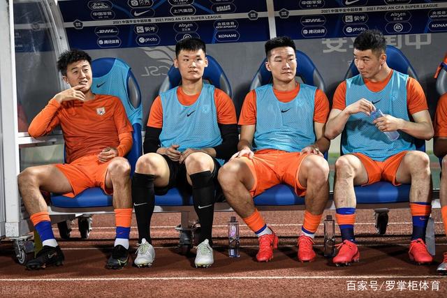 比克斯塔夫：人们对米奇的批评越界了 任何人接替波波都不会太好